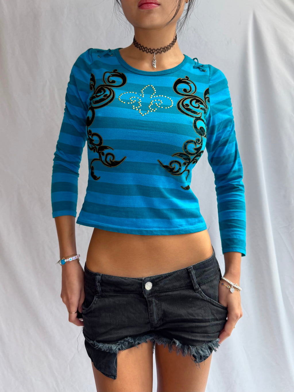 Vintage grunge graphic long sleeve top