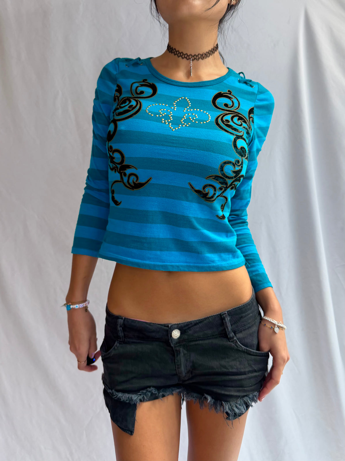 Vintage grunge graphic long sleeve top