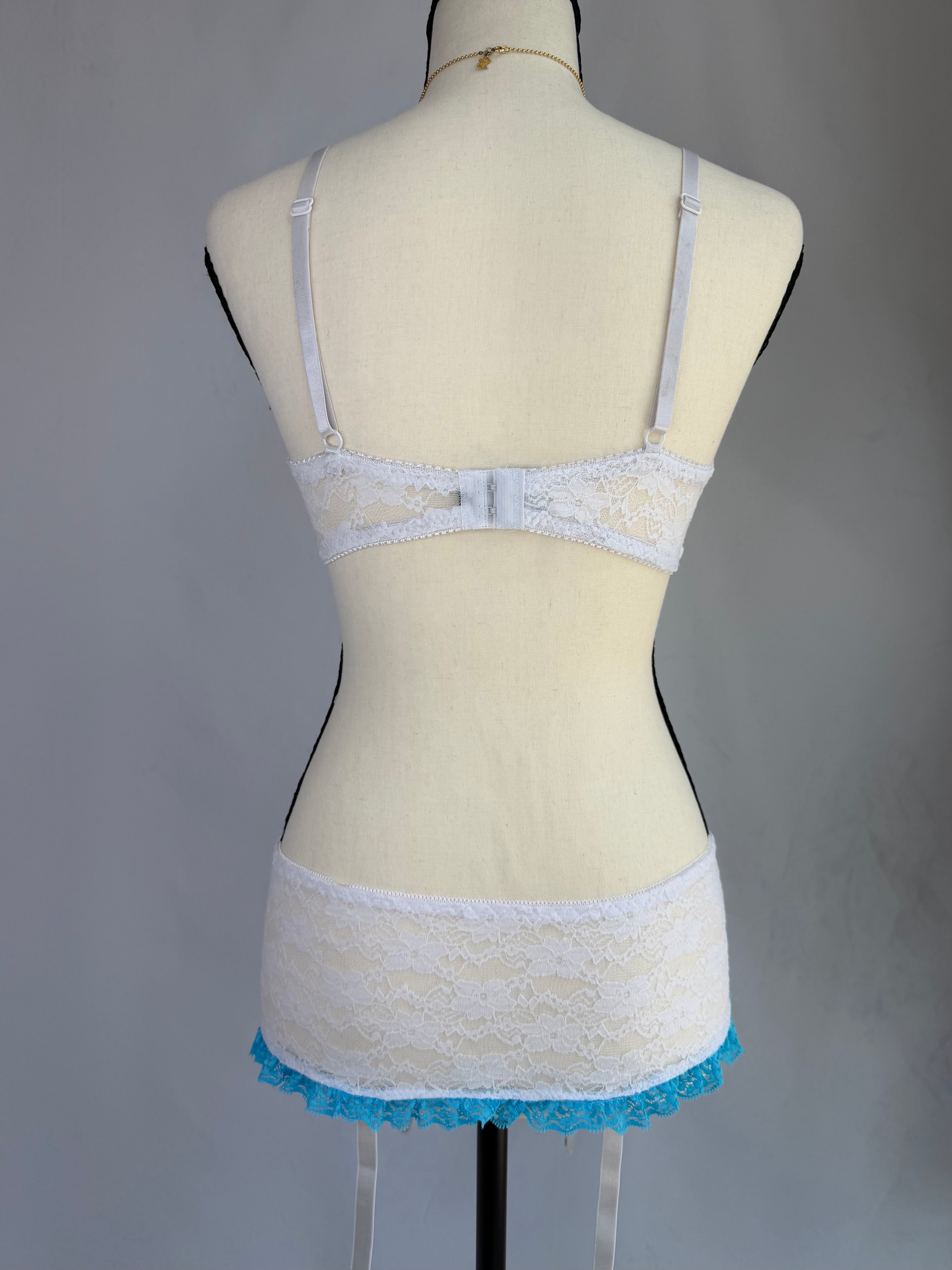 vintage deadstock blue lingerie skirt set ♡