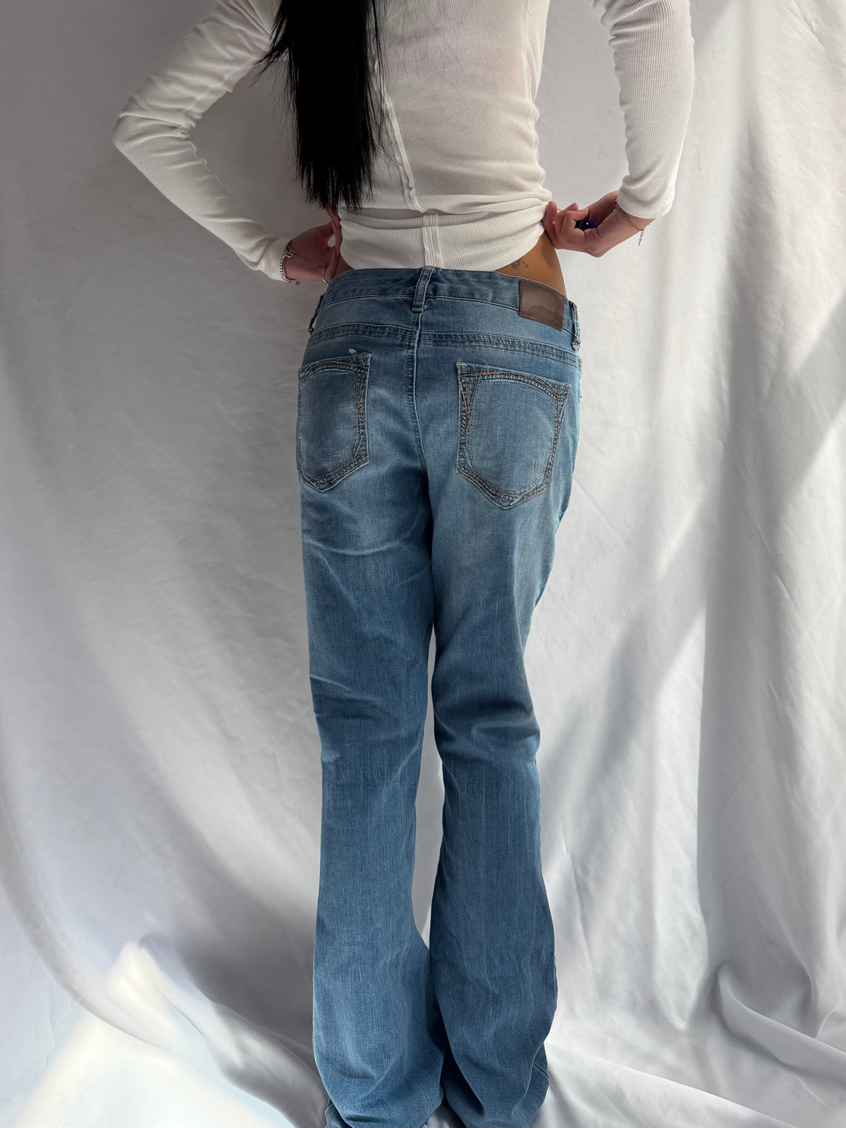 Vintage low rise flare ripped jeans