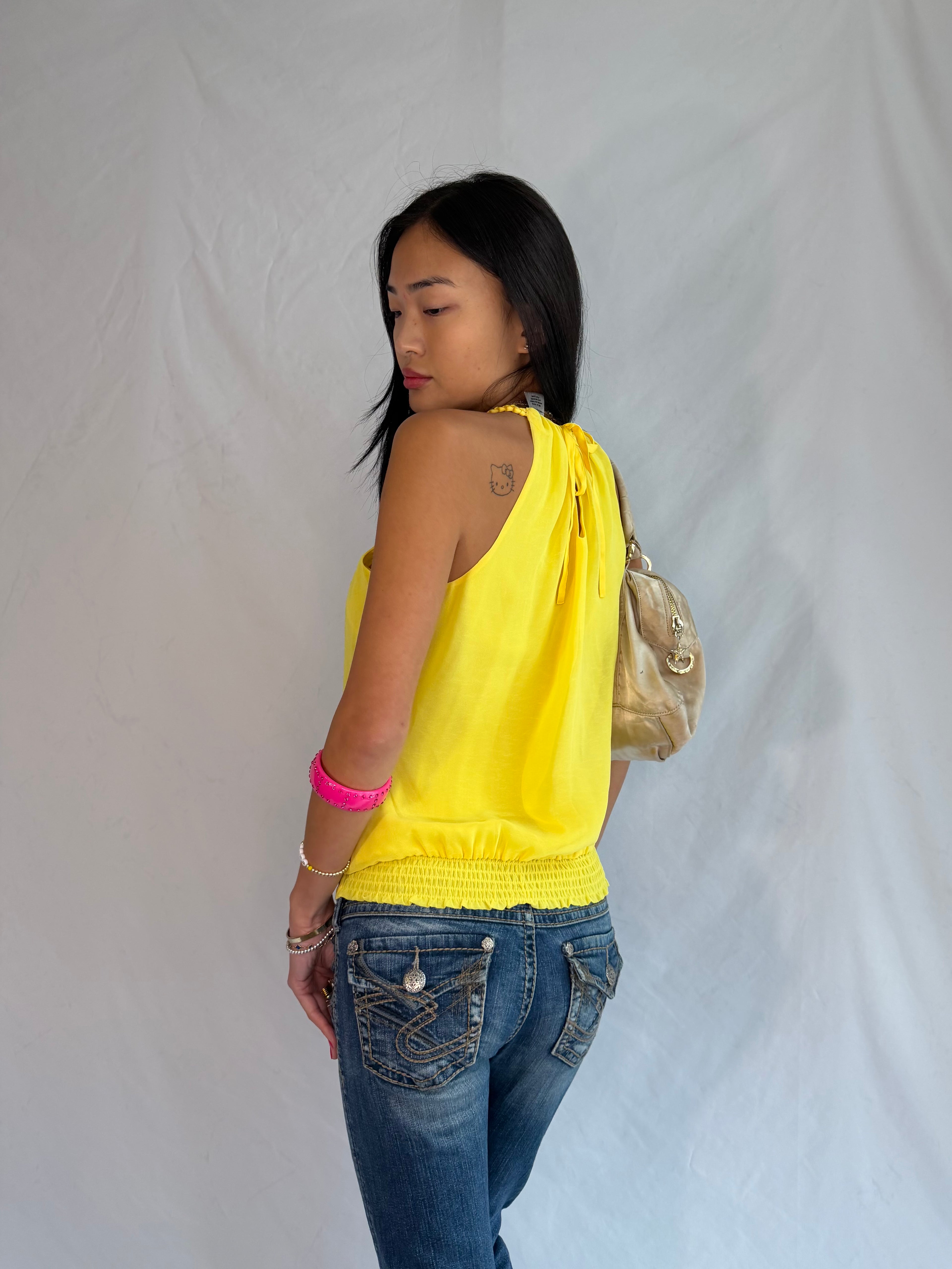 vintage yellow halter top ⋆. 𐙚 ˚