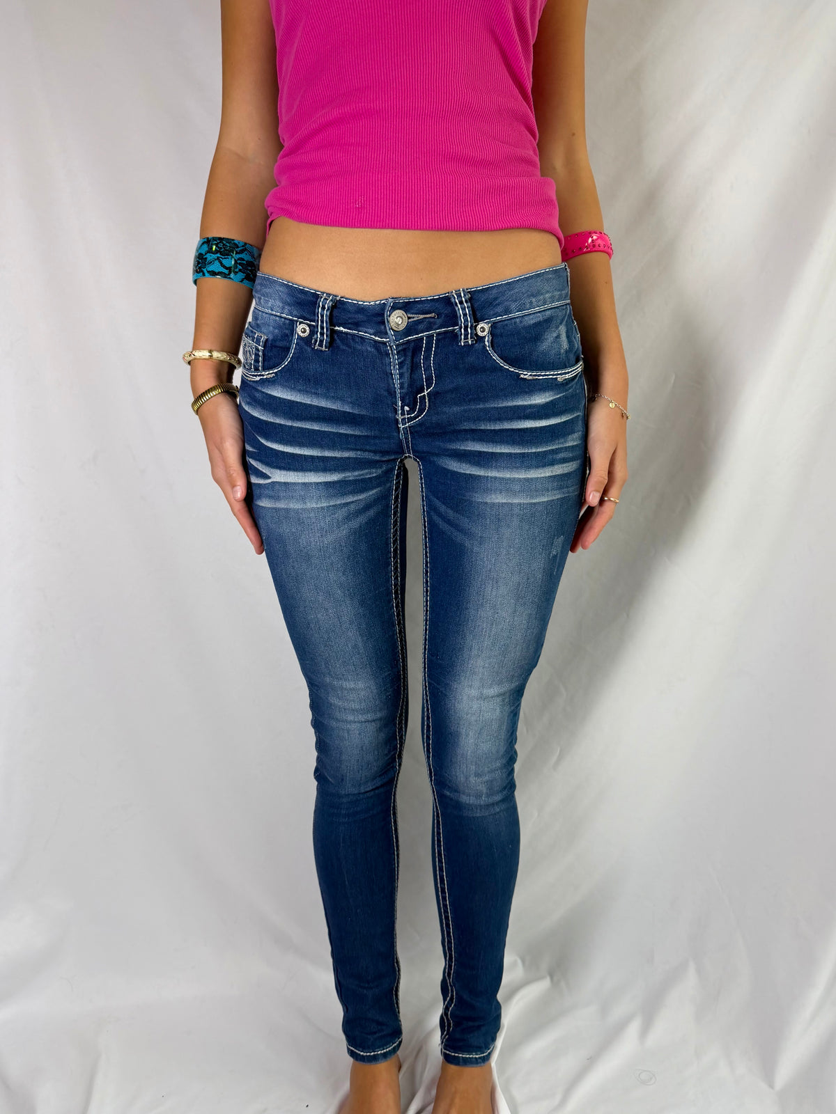 Vintage embroidered low rise skinny jeans
