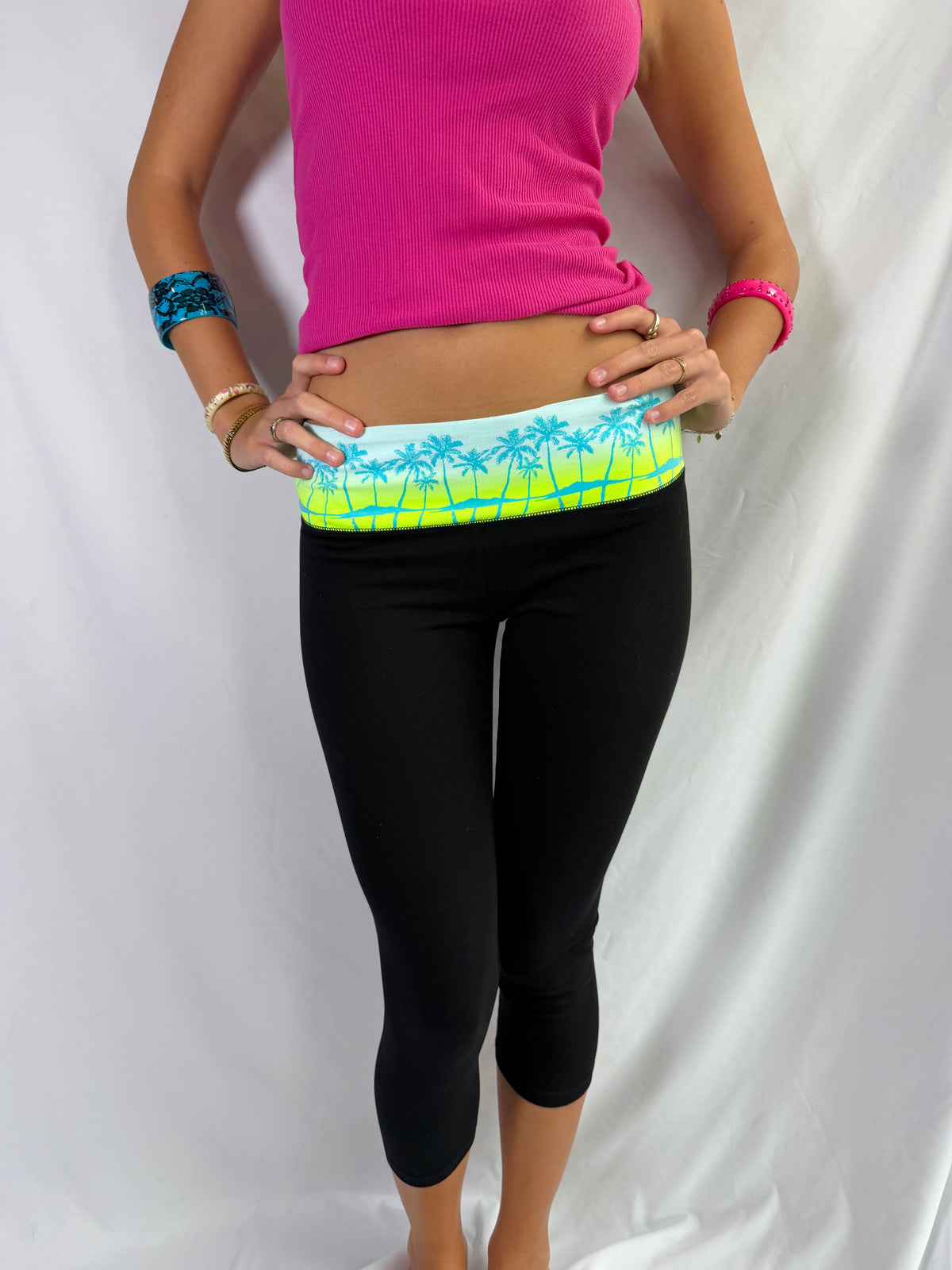 Vintage teal capris leggings
