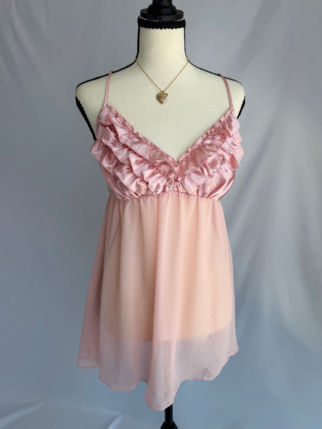 vintage pink ruffle babydoll dress ˖ ݁♬⋆.˚𝄞