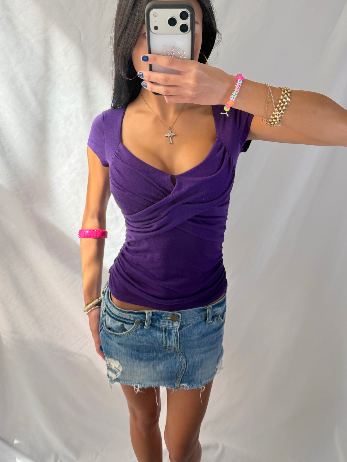 Vintage purple fitted v neck top