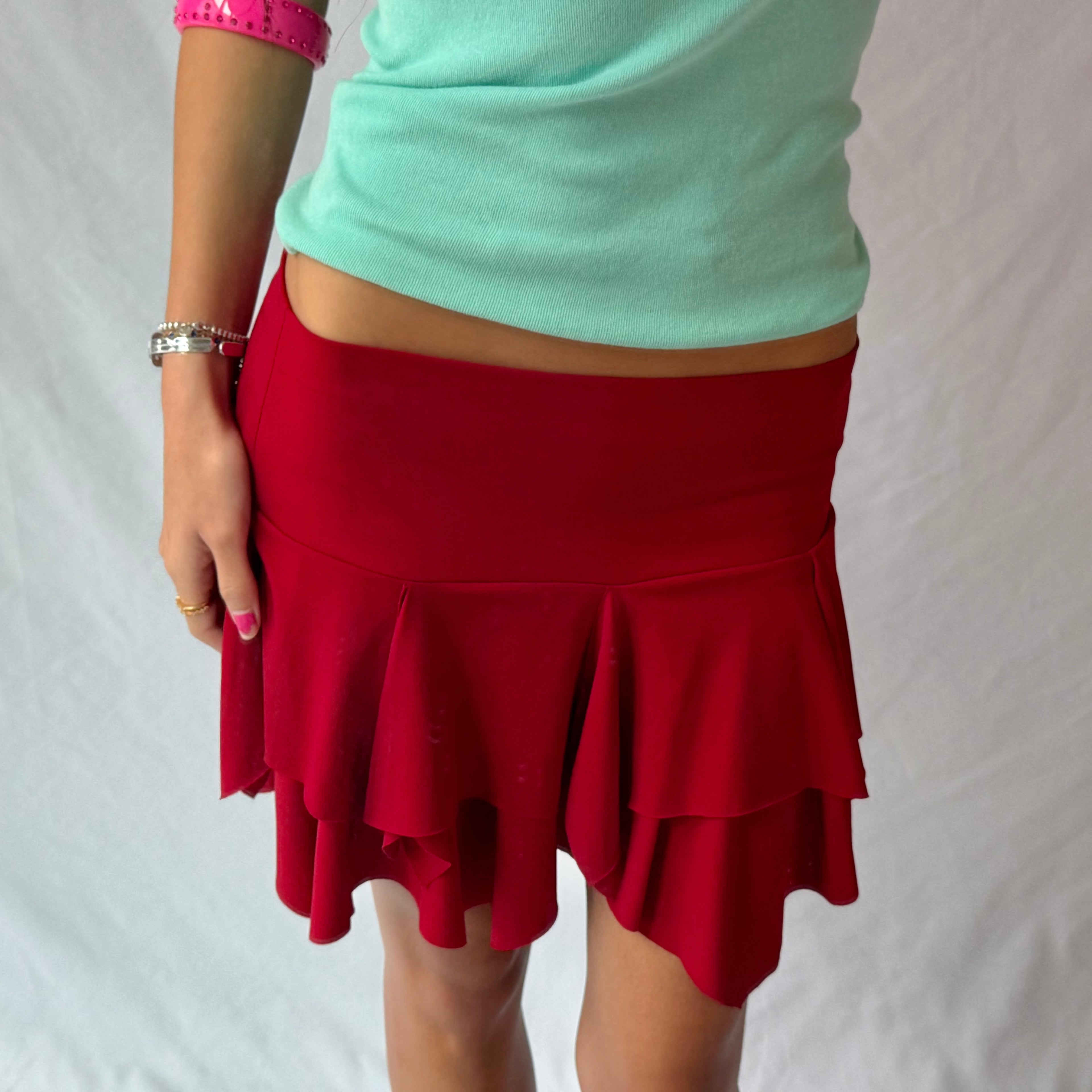 vintage red asymmetrical skirt ⋆˙⟡