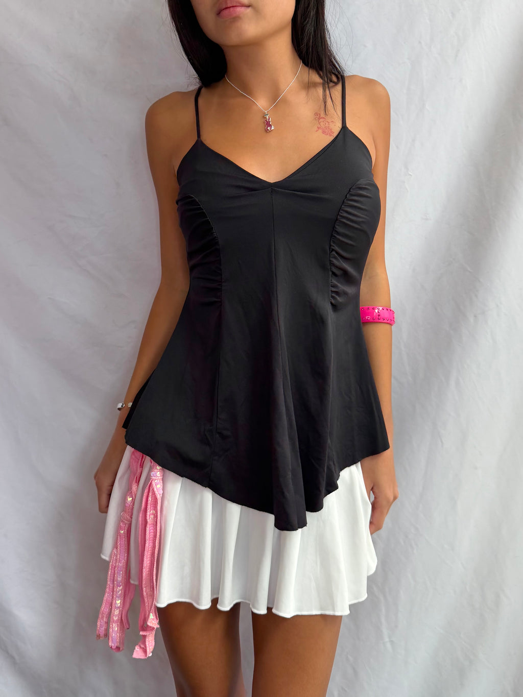 Vintage Guess black tank top