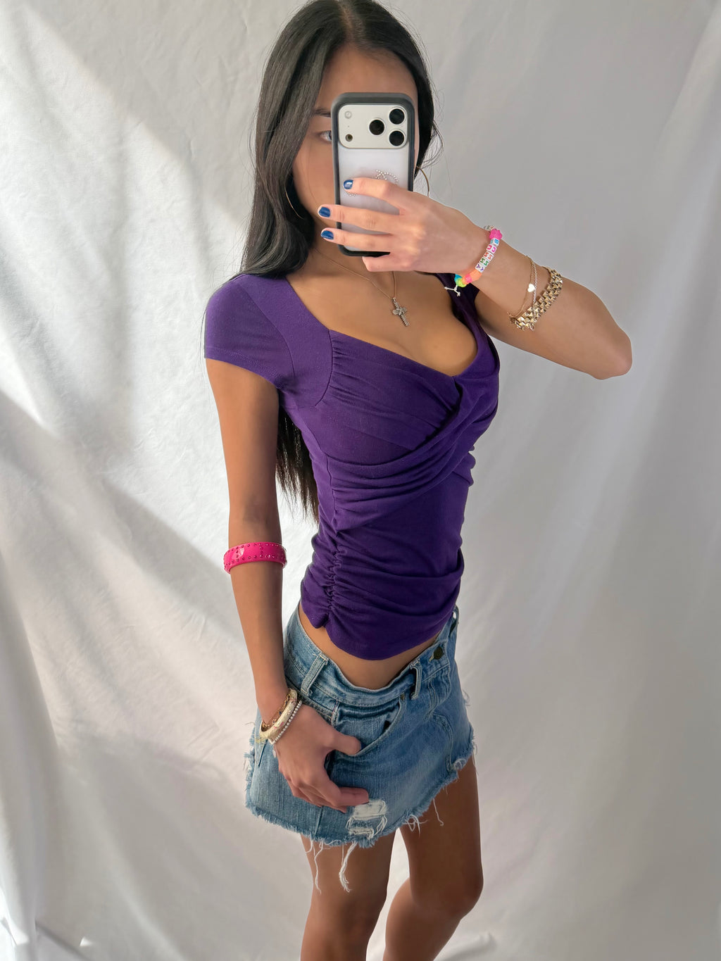 Vintage purple fitted v neck top