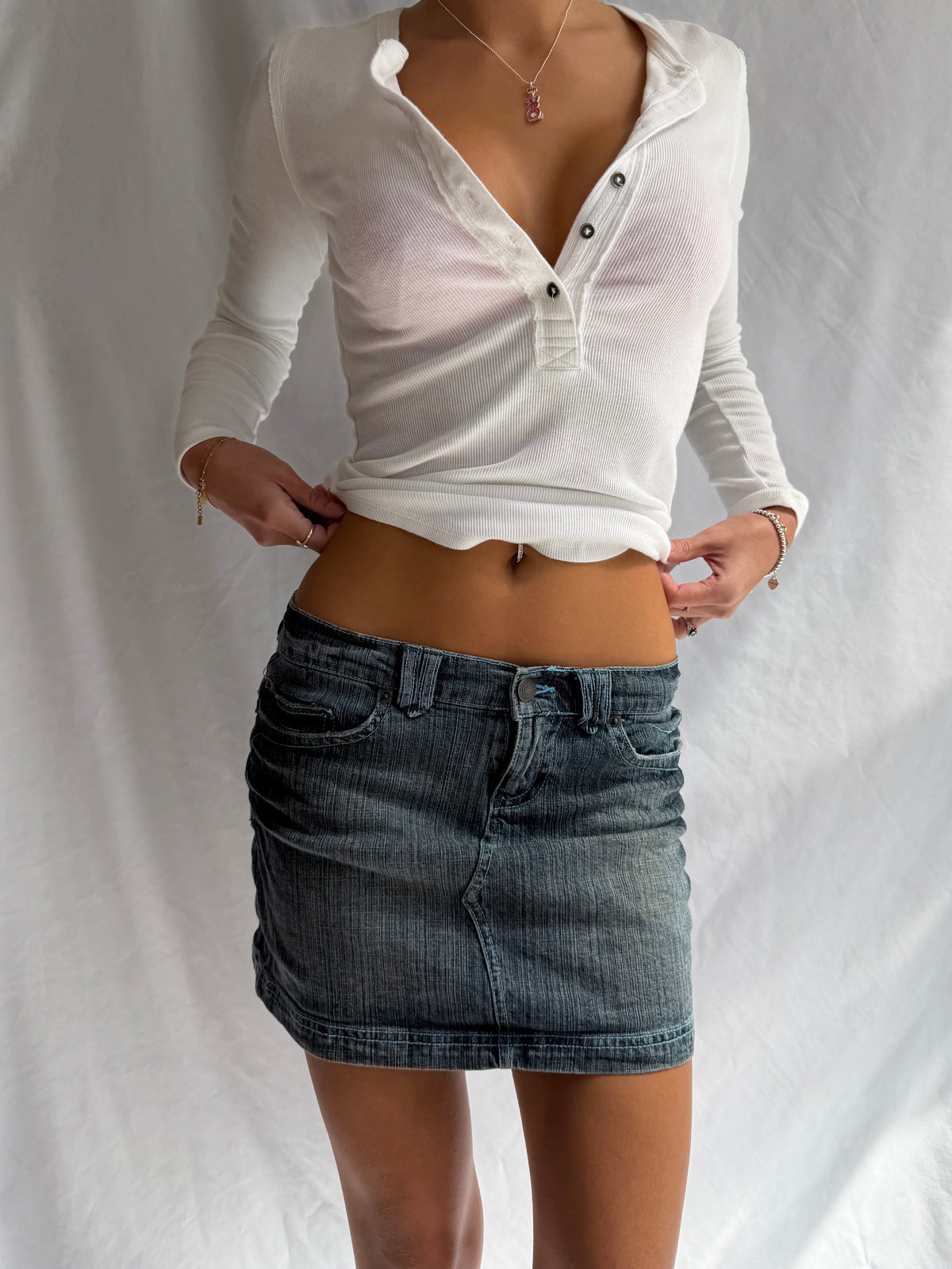Vintage low rise denim mini skirt