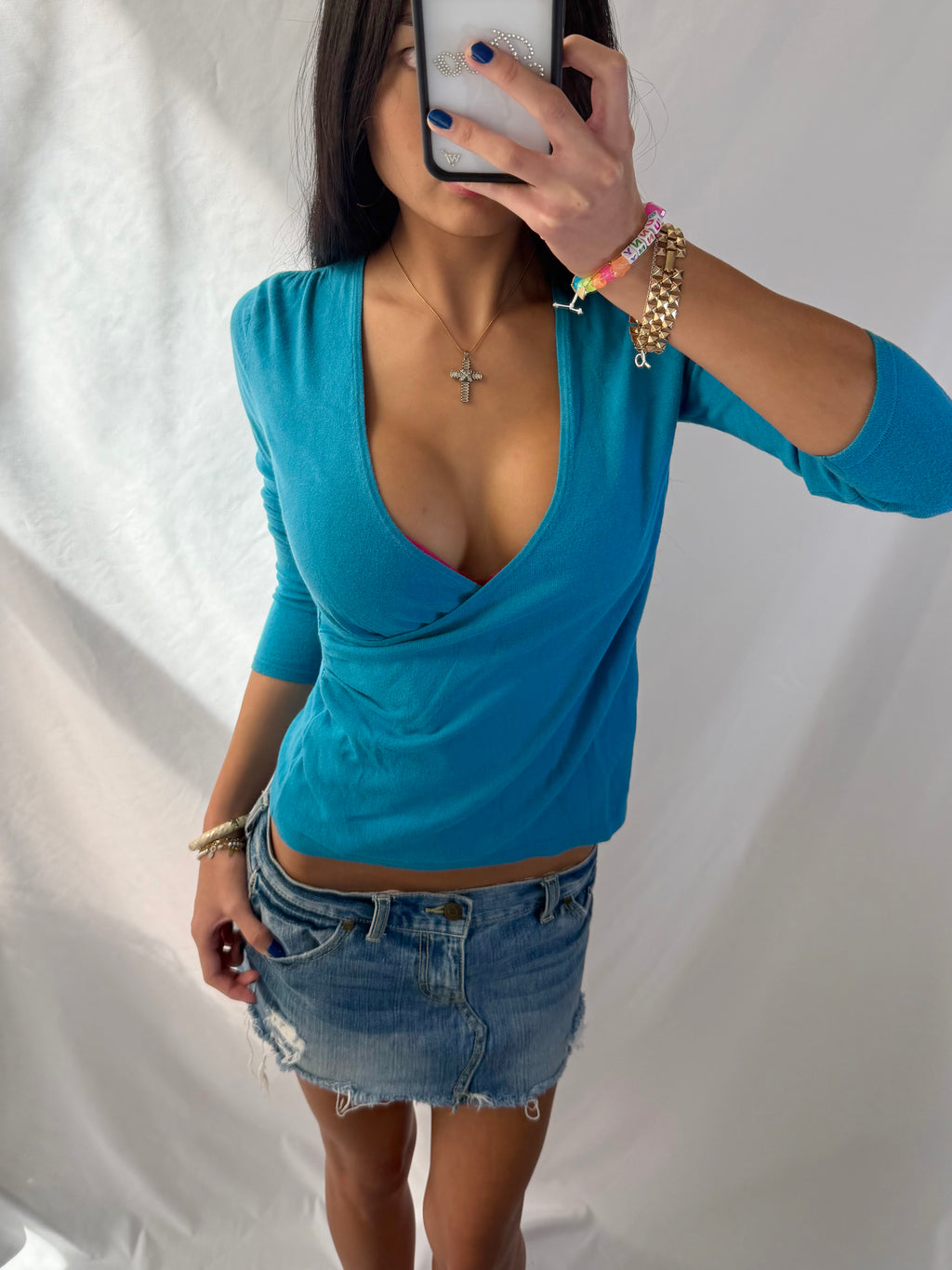 Vintage turquoise v neck long sleeve top