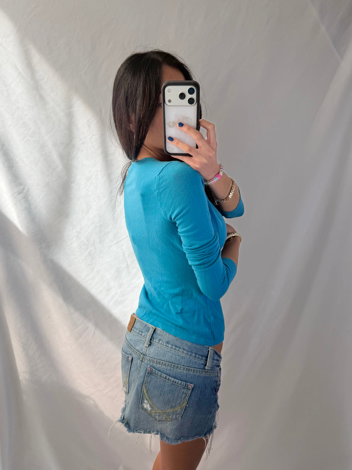 Vintage turquoise v neck long sleeve top