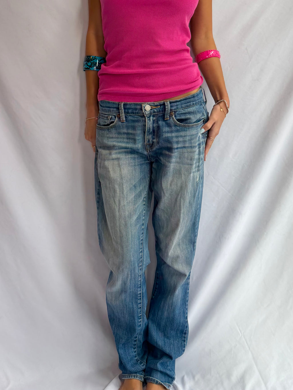 Vintage low rise relaxed jeans