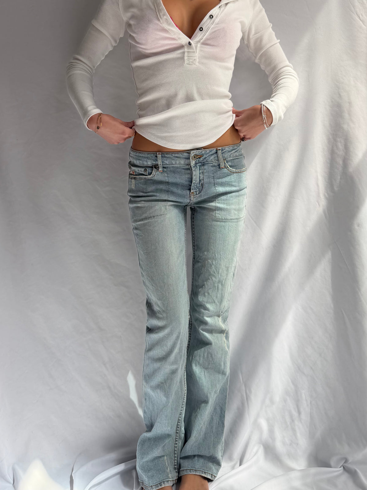 Vintage low rise flare jeans