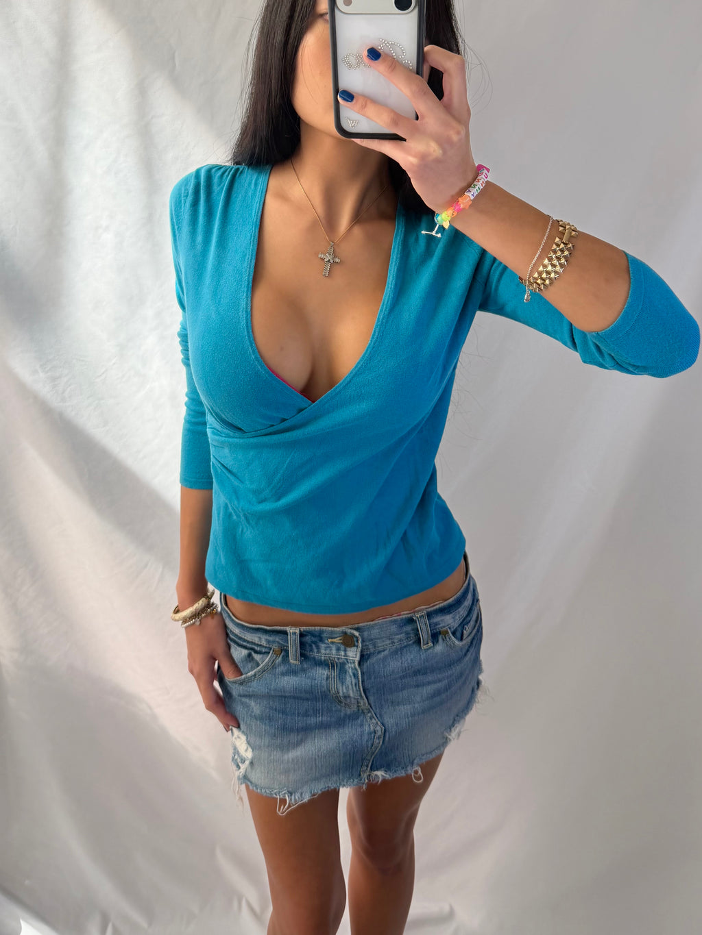 Vintage turquoise v neck long sleeve top