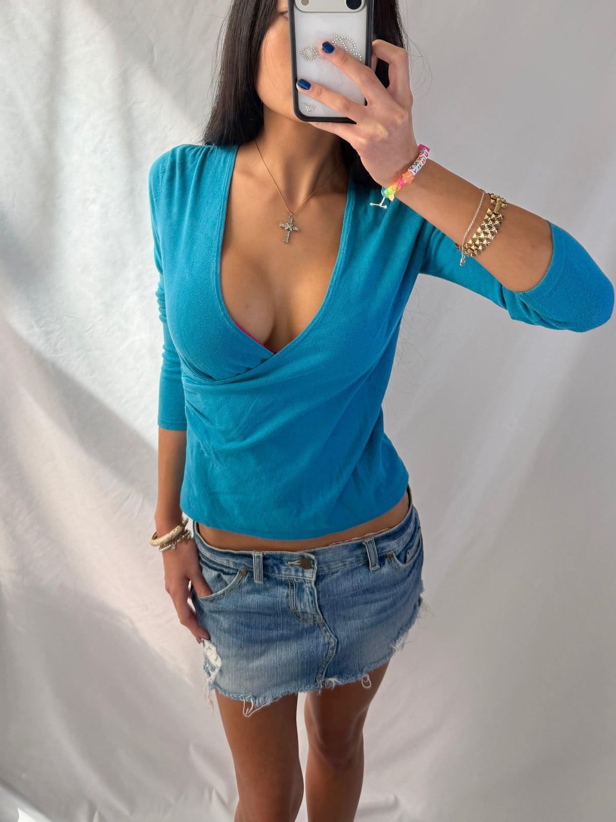 Vintage turquoise v neck long sleeve top