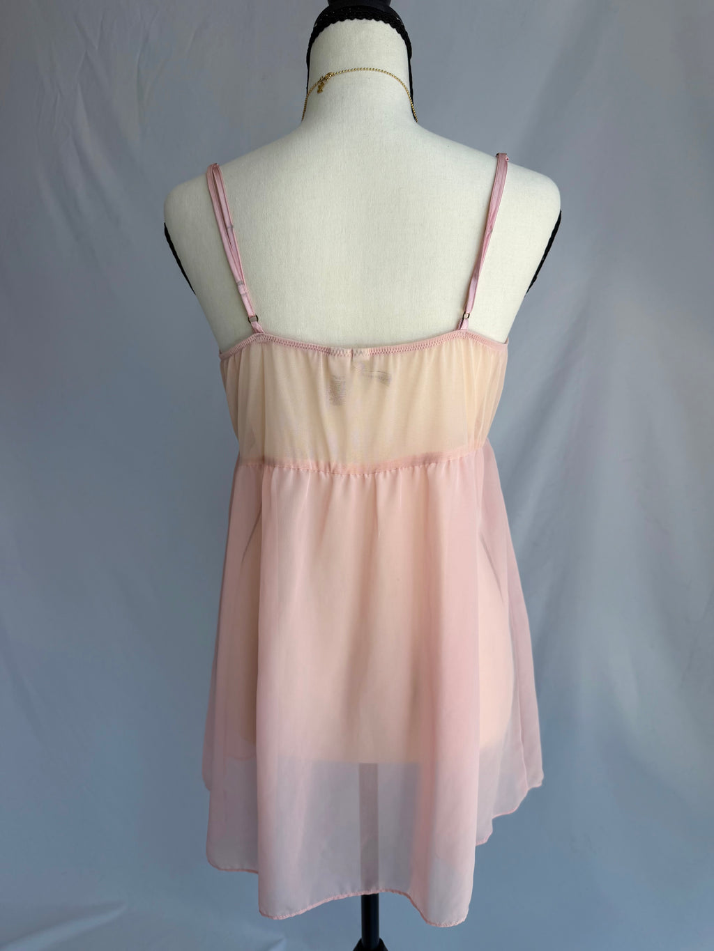 vintage pink ruffle babydoll dress ˖ ݁♬⋆.˚𝄞