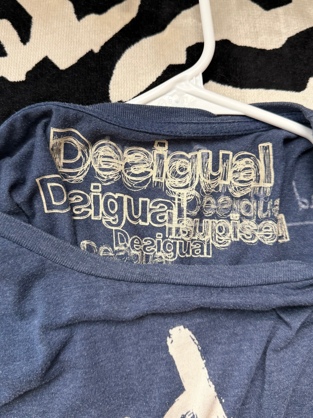 Vintage Desigual graphic baby tee